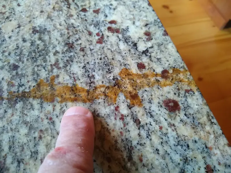 does granite stain