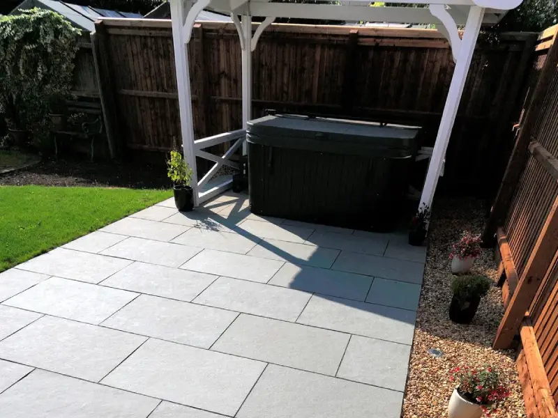 Limestone-Outdoor-Flooring